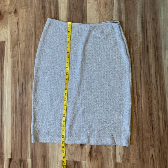 St. John Knit Skirt Cream/Tan with Gold Thread PF11 GRP2 - Picture 10 of 10